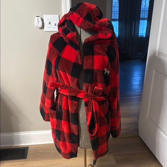 PINK Victoria’s Secret Red & Black Buffalo Plaid Sequin Dog Hooded Robe Sz. XS/S - Picture 4 of 10